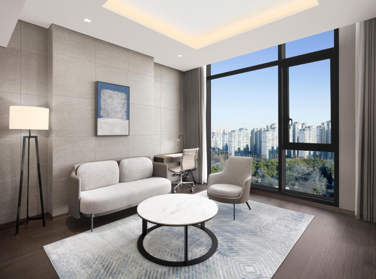 Four Points By Sheraton Suwon Exteriér fotografie
