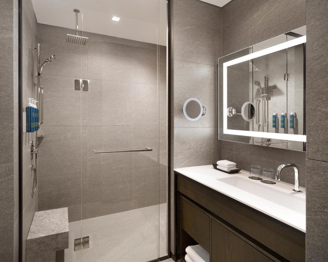 Four Points By Sheraton Suwon Exteriér fotografie