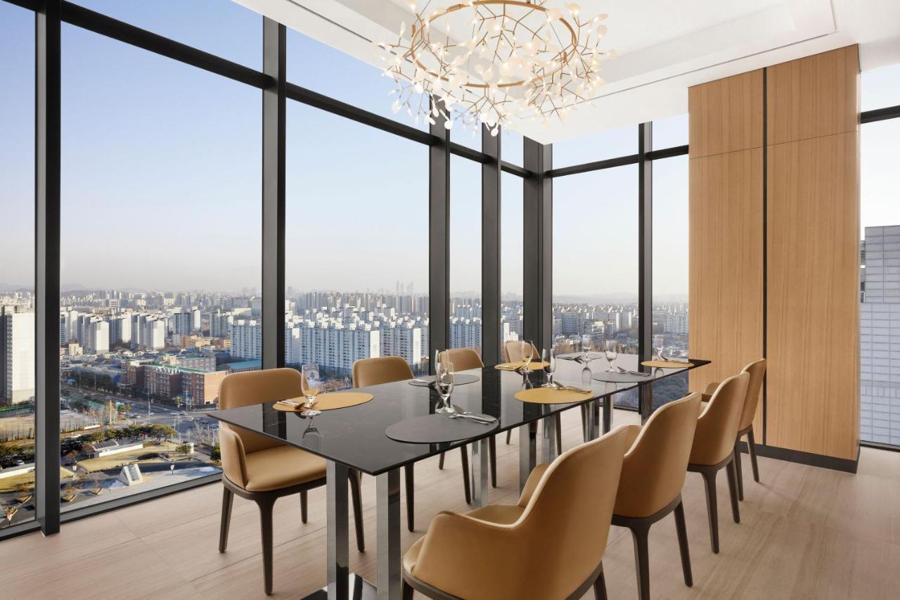 Four Points By Sheraton Suwon Exteriér fotografie