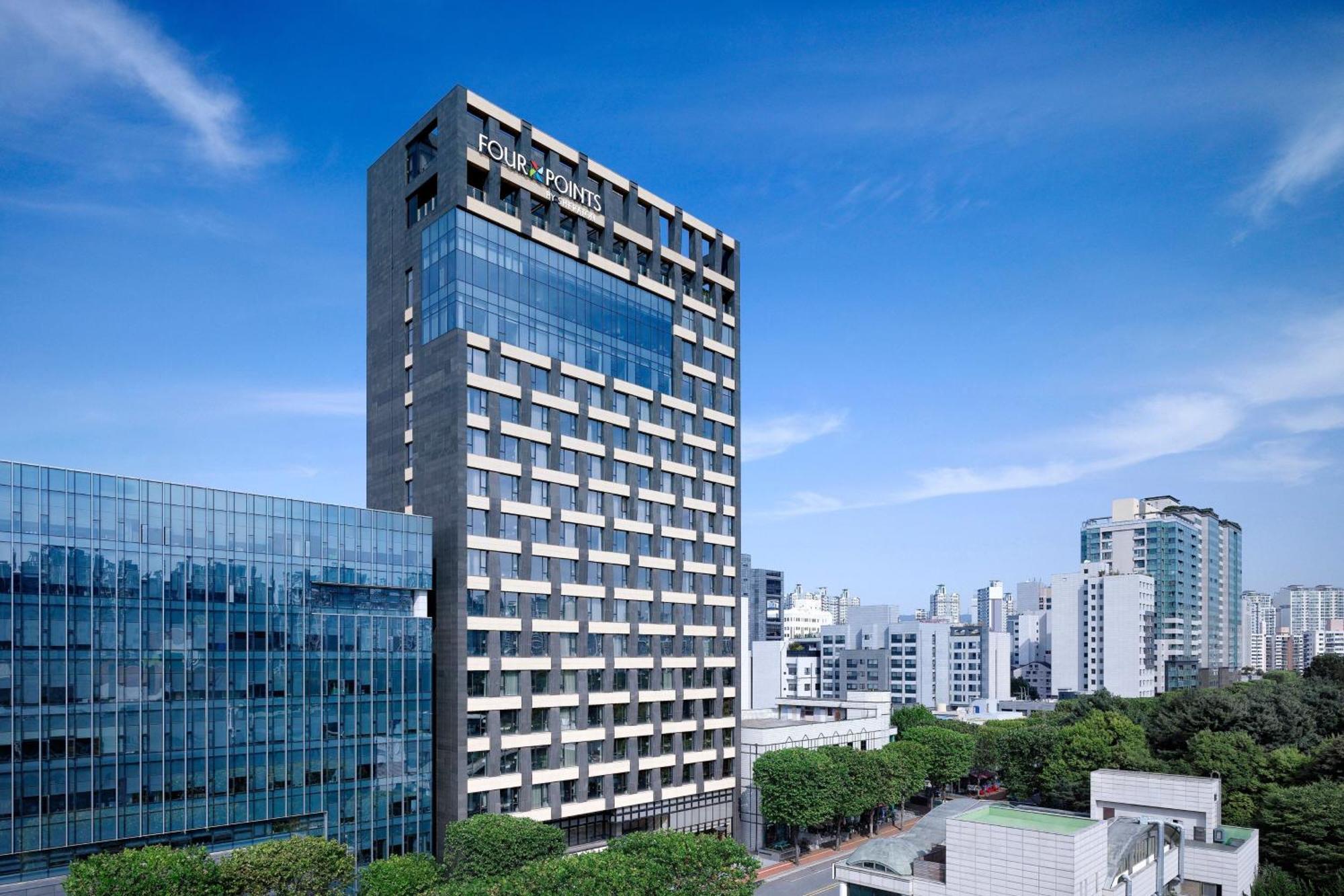 Four Points By Sheraton Suwon Exteriér fotografie
