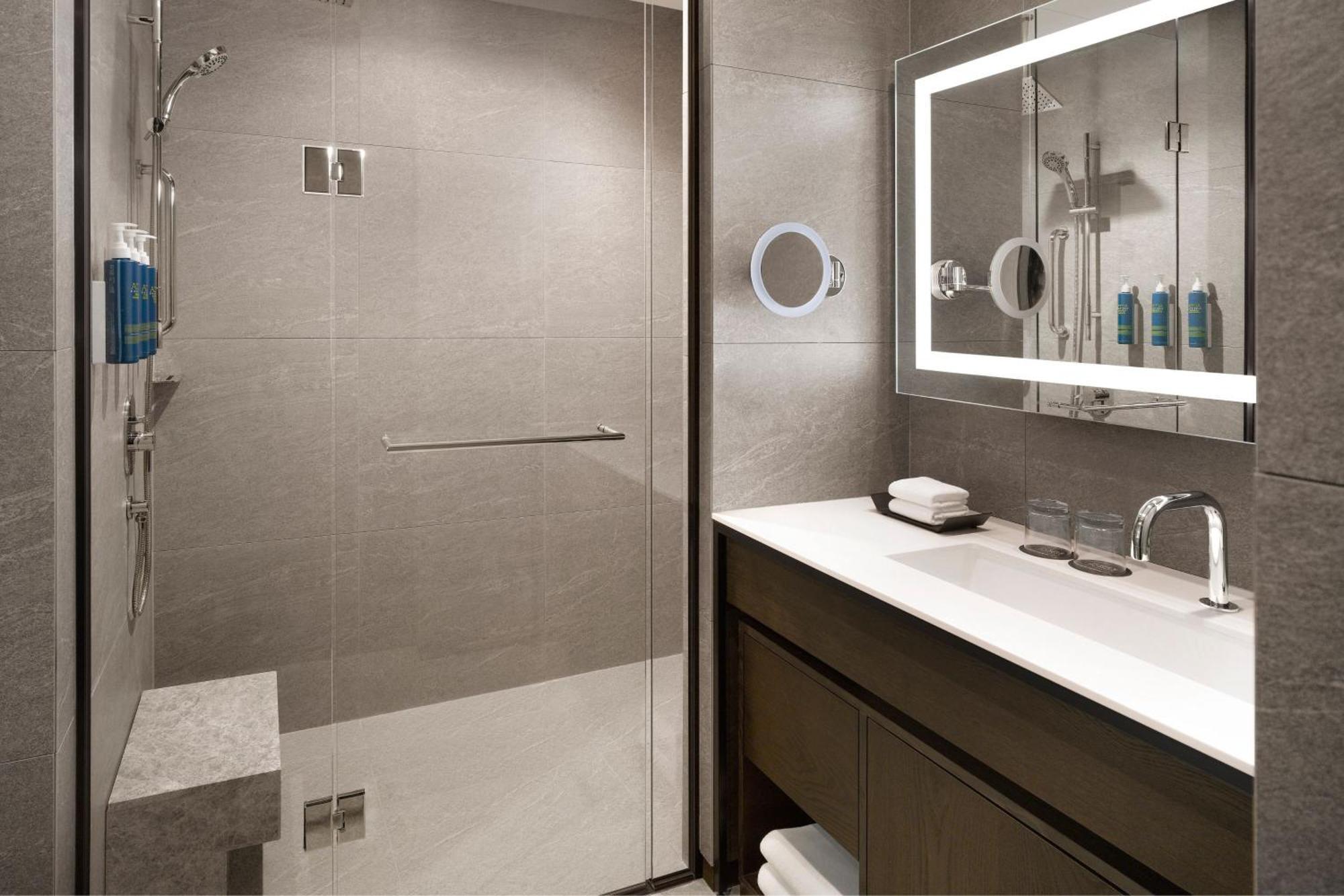 Four Points By Sheraton Suwon Exteriér fotografie
